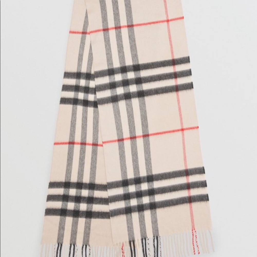 The Classic Check Cashmere Scarf
